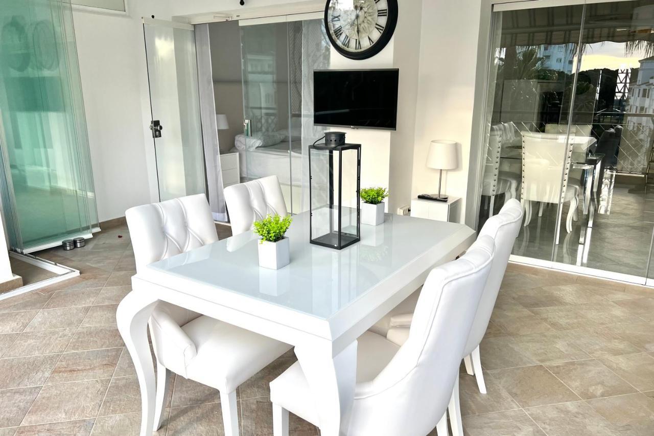 Mi Capricho Beachfront- P301 Apartment With Sea View Sitio de Calahonda Exteriör bild
