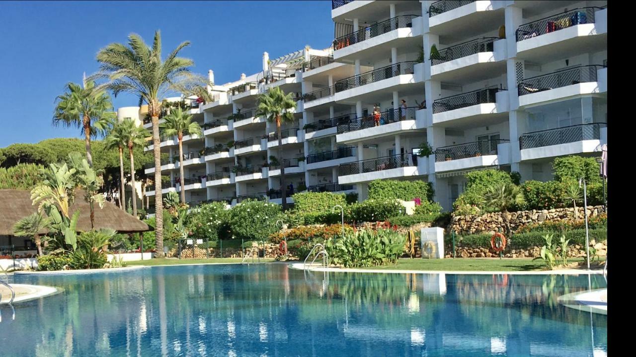 Mi Capricho Beachfront- P301 Apartment With Sea View Sitio de Calahonda Exteriör bild